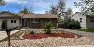 425 S Oak St Gallery 1