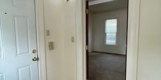 Vintage 3BR House Close to Campus! Gallery 4