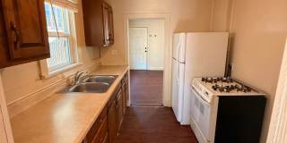 5 minutes to Oregon Tech and Skylakes Medical Center. Hard to find 1 bdrm, 1 bath unit Gallery 6