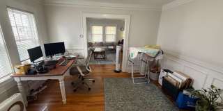 211 Beech St Gallery 17