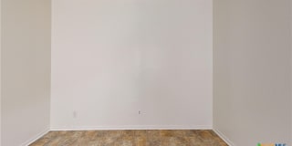 911 S 27th Street Gallery 10