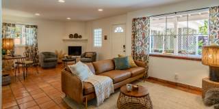 2 Bedroom / 1 Bath Unit Available! Gallery 3
