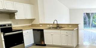 10743 Robinson Street Gallery 1