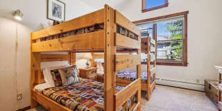 Move in special! Walk to Main Street and the Slopes! Amenities Abound! MOST UTILITIES Included! Garage! Move in special! Walk to Main Street and the Slopes! Amenities Abound! MOST UTILITIES Included! Garage! Gallery 19