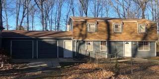 202 Bluebird Lane Gallery 1
