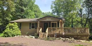 156 Pineknoll Drive Gallery 1