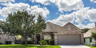 4 Bedroom Home in Cibolo Gallery 1