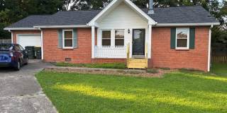 3 Bed 2 Bath Donelson House – Available Early September! $2200 3 Bed 2 Bath Donelson House – Available Early September! $2200 Gallery 1