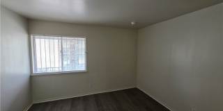 1440 Vegas Valley Drive Gallery 39