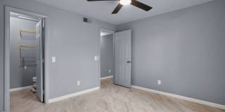 Charming 1BR Townhome in Phoenix Gallery 15