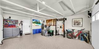 3064 Nestall Gallery 14