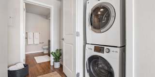 1711 Apartments Gallery 13