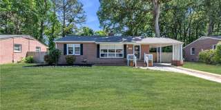 Charming Brick Ranch Charming Brick Ranch Gallery 1