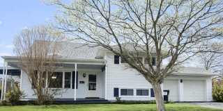 19 MERRIMAN RD Gallery 1