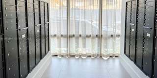 2829 Indian Creek Dr Gallery 21