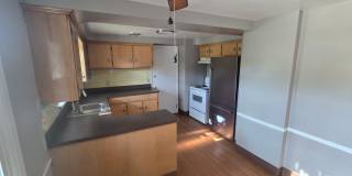 3982 Meadowbrook - up Gallery 4