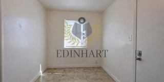 1916 East Hunter Avenue - 4 Gallery 16