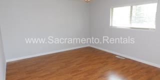 Wonderful Sierra Oaks 3bd/2ba Duplex with 2 Car Garage Gallery 28