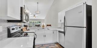 209 Robin Hood Cir Gallery 1