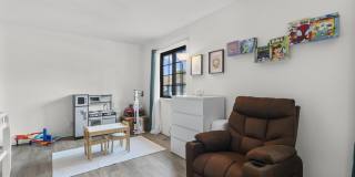 237 Strawberry Hill Avenue Gallery 25