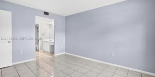12755 SW 16th Ct Gallery 26