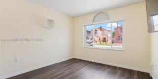 13990 SW 160th Ter Gallery 15