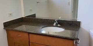 -Spacious 4 Bed 2.5 Bath, House, with Hew Hardwood Floors throughout - Gallery 20