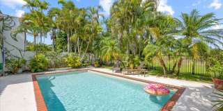 2585 Sheltingham Drive Gallery 39