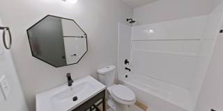 University Manor - Newly Renovated Units just a short walk from Campus! Gallery 139