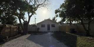 409 Perry Avenue Gallery 2