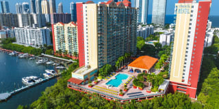 Intracoastal Yacht Club Gallery 1