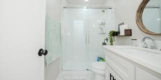 2609 ELMWOOD AVENUE Gallery 22