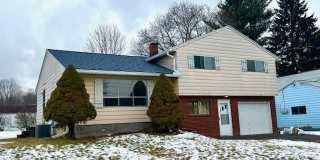 812 Dickinson Drive Gallery 1