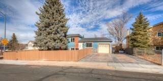 Cozy 3 Bedroom House in Southeast Colorado Springs Gallery 1