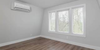 Asheville Duplex Rental-Oakley Area Gallery 13