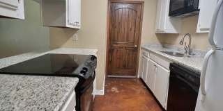 3bed 2bath 2car now available Gallery 16