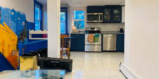 Newly renovated 1-Bd Cambridge - Great Deal Gallery 18