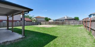 2-Story 3 Bedroom, 3 Bathroom Home with Solar Panels!!! Gallery 33