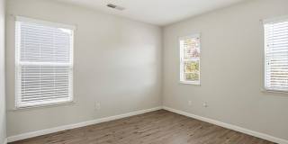 SPACIOUS & CLEAN 2 STORY, 4 BEDROOM, 2.5 BATH IN NATOMAS Gallery 27