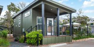 Casata Austin Gallery 22