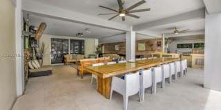 1076 NE Little River Dr Gallery 28