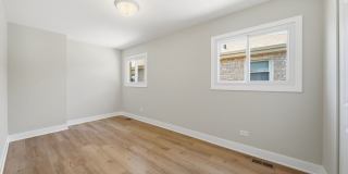 10439 S Drake Avenue Gallery 25