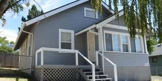 210 McKinley Street Gallery 2