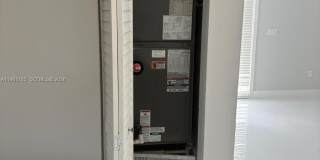 10225 NW 57th Ter Gallery 41