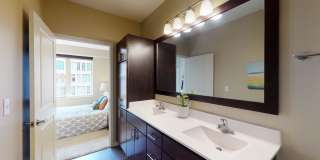 222 Hennepin Gallery 10