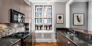 2109 Broadway Gallery 3