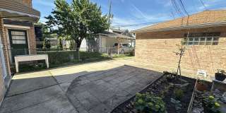 5404 N Central Avenue Gallery 22