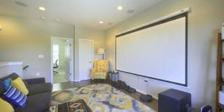 Stunning 4 bed, 4 Bath with Private Rooftop Terrace & Garage Gallery 33