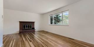 Beautiful 3-Bedroom Home with Large Backyard & Mountain Views Gallery 7