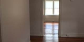 Video in Pics! West End of Town! Close to transportation, parks, and many amenities! Gallery 8